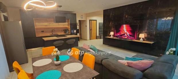 Elad� 110 nm-es h�z Miskolc