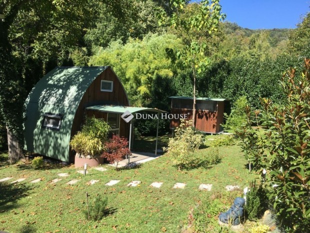 Elad� 1117 nm-es telek P�cs