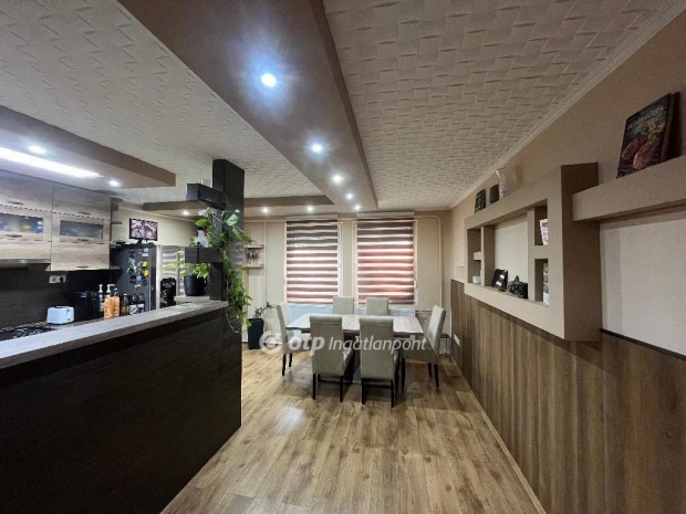 Elad� 112 nm-es h�z Beretty��jfalu