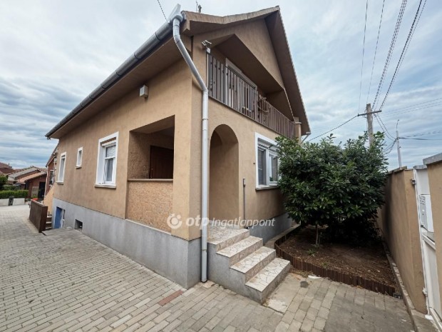 Elad� 112 nm-es h�z Beretty��jfalu