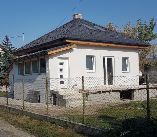 Elad� 115 nm-es h�z Szigetszentmikl�s