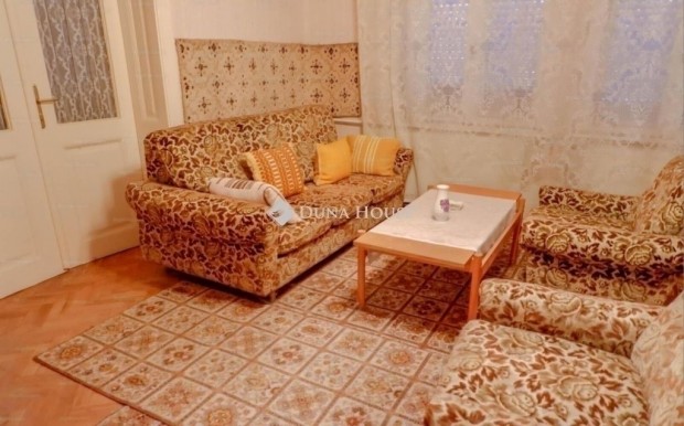 Elad� 116 nm-es h�z Szeged