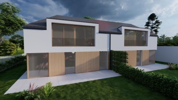 Elad� 118 nm-es h�z Vecs�s