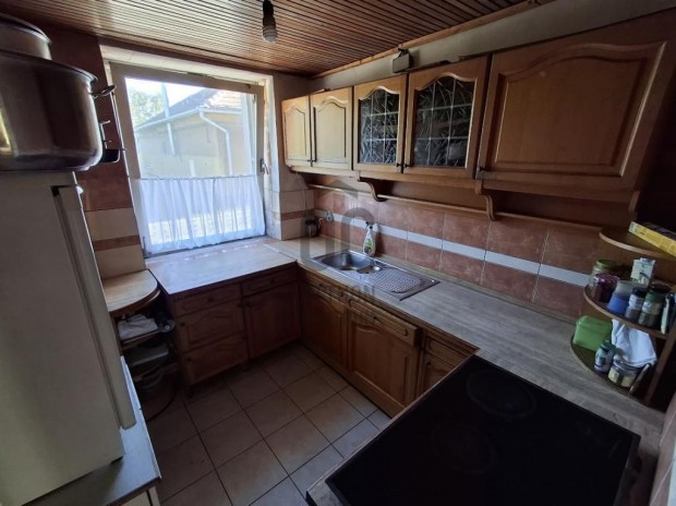 Elad� 119 nm-es h�z Cegl�d