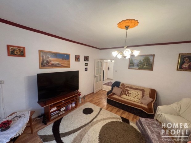 Elad� 120 nm-es Csal�di h�z S�ndorfalva