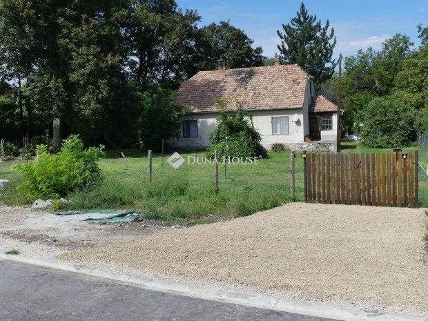 Elad� 120 nm-es h�z Dunaalm�s