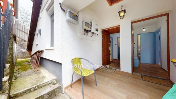 Elad� 120 nm-es h�z Miskolc