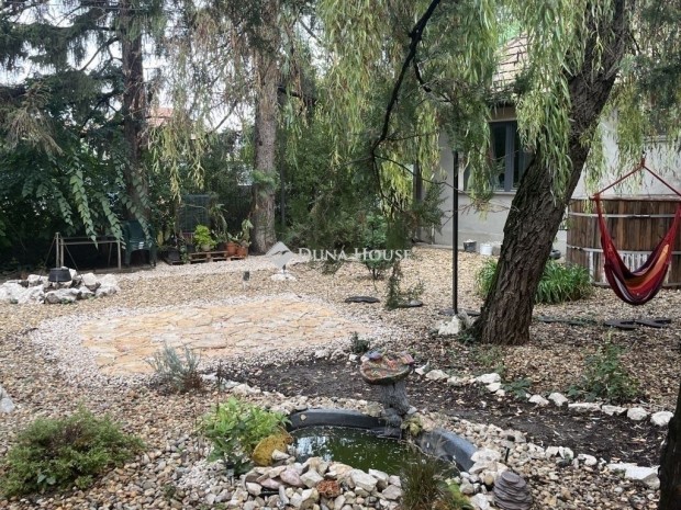 Elad� 120 nm-es h�z Szigethalom