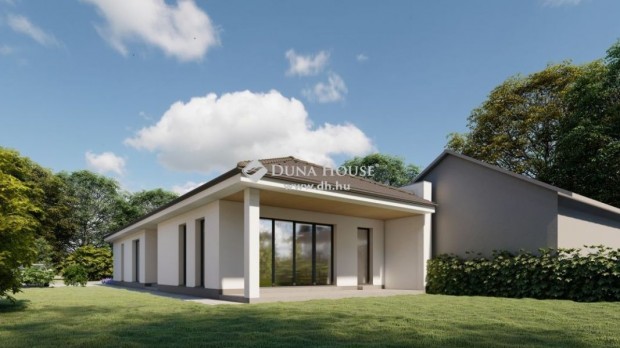 Elad� 121 nm-es h�z Gy�r