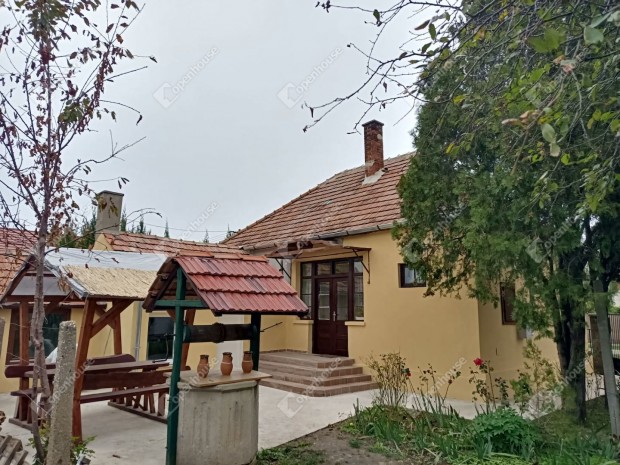 Eladó 121 nm-es ház Szany