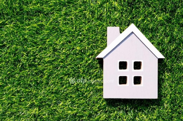 Elad� 1238 nm-es telek Debrecen