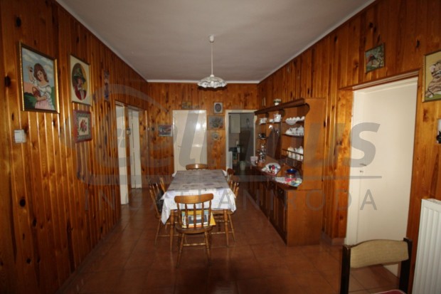 Eladó 125 m2 családi ház, Bük