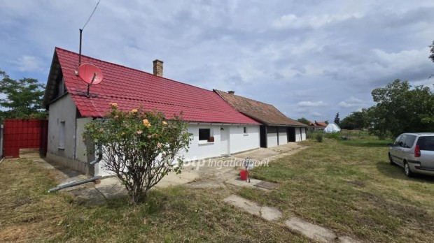 Elad� 125 nm-es h�z N�dudvar