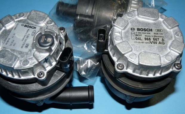 Eladó 12 V-os Bosch pótvízpumpa