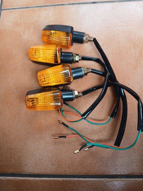 Elad 12v 10w index garnitra