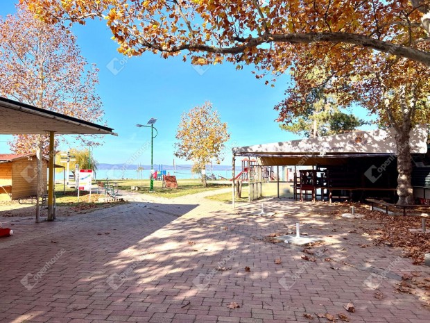 Elad� 130 nm-es �tterem Balatonszemes