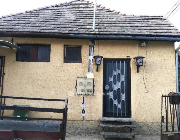 Elad� 131 nm-es h�z Kaposszekcs�