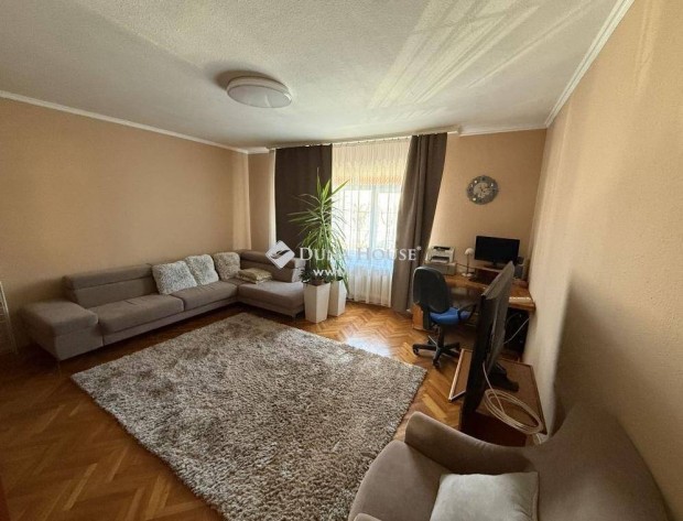 Elad� 147 nm-es h�z Ny�regyh�za #4873766