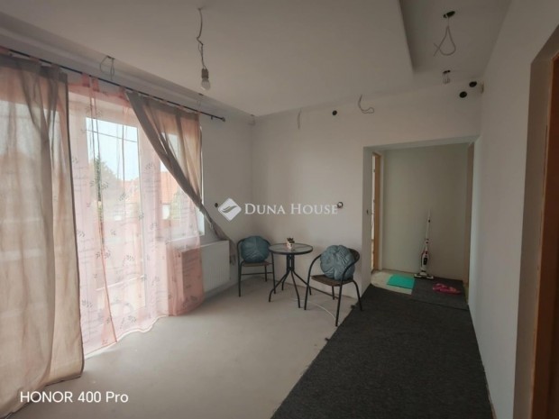 Elad� 150 nm-es h�z �rd