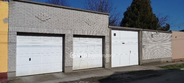 Elad� 150 nm-es h�z Kecskem�t