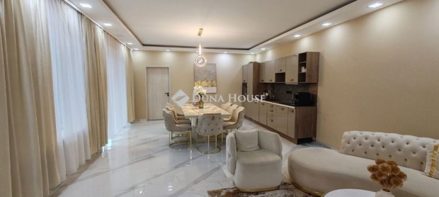 Elad� 150 nm-es h�z �ll�