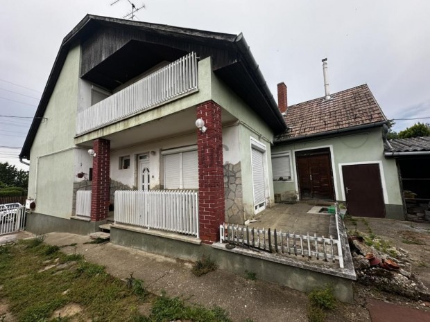 Eladó 150 nm-es ház Vasvár