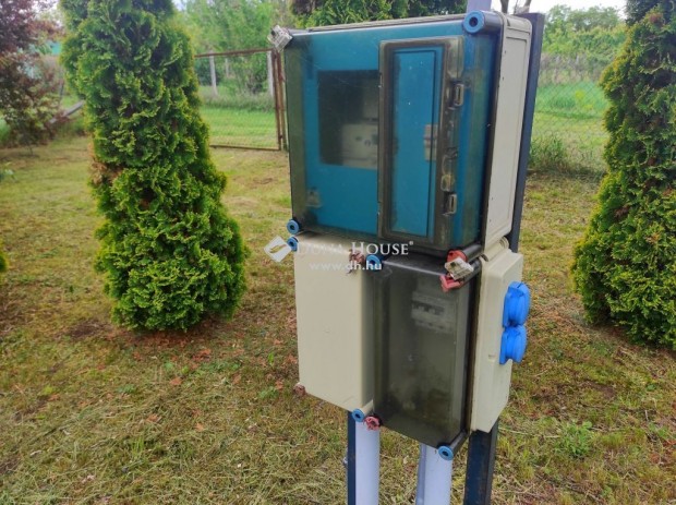 Elad� 1558 nm-es telek Balaton�sz�d