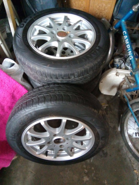 Elad� 15" alufelni garnit�ra 4 x 114,3 eloszt�ssal!!!