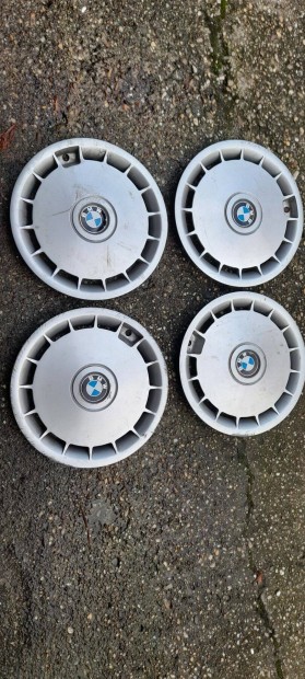 Elad 15"-os BMW gyri dsztrcsa