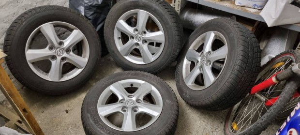 Elad 15s Mazda felni