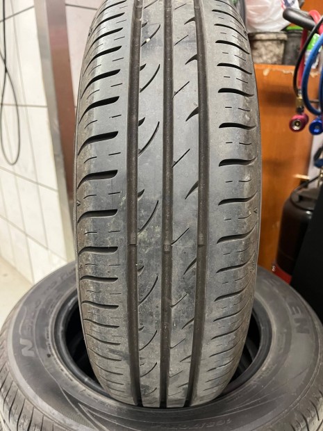 Elad 165/70 R14 nyri gumi!