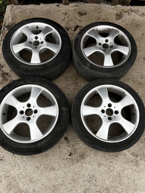 Elad 16"-os alufelni