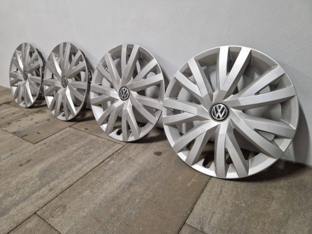 Elad 16"-os gyri Volkswagen dsztrcsa garnitra!