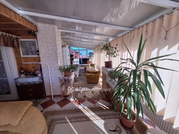 Elad� 170 nm-es h�z Marcali