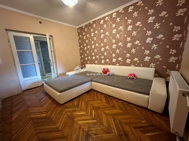 Elad� 170 nm-es h�z S�rbog�rd