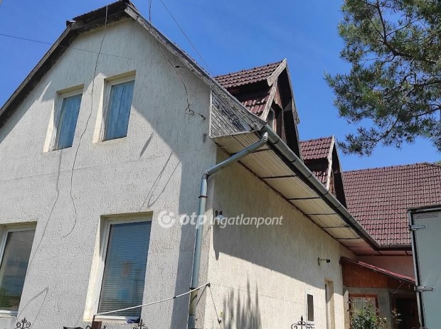 Elad� 175 nm-es h�z Ecs�d