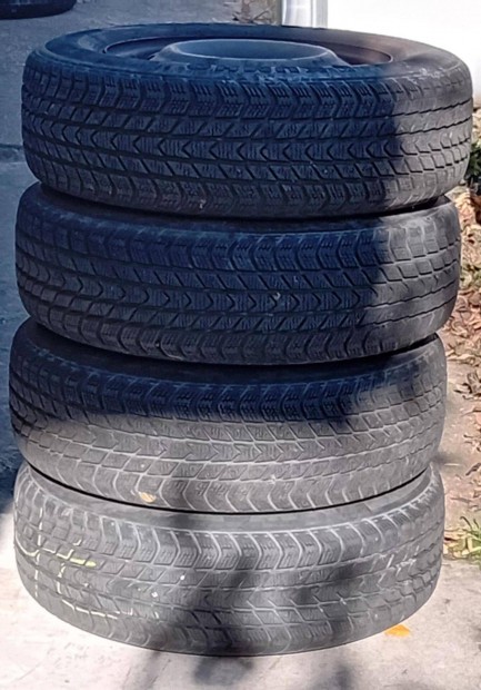 Elad 175x70R13 j llapot tli gumi