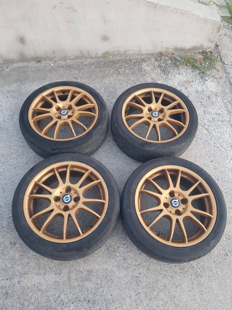 Eladó 17" Volvo alufelni garnitúra,4x114.3osztókörrel
