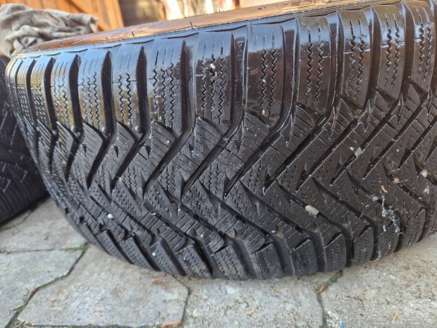 Elad 17" alufelni 225/45/17 tligumival