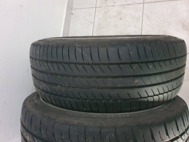 Elad 17" felni gumiabroncsal