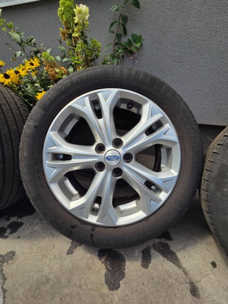Eladó 17-es 5x108-as alufelni szett Tpms szenzorokkal