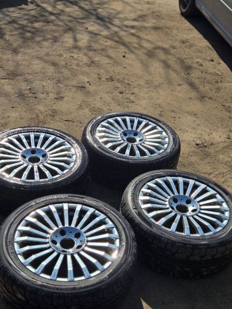 Elad� 17-es 5x120-as ny�ri felni szett