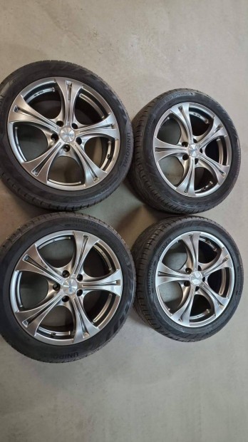 Elad� 17-es ny�ri ker�k garnit�ra egyben