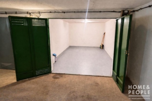 Elad� 17 nm-es Gar�zs Szeged Fodorkert