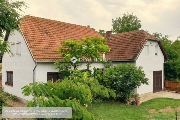 Elad� 180 nm-es h�z B�k�s