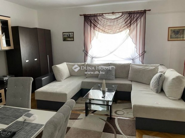 Elad� 192 nm-es h�z H�dmez�v�s�rhely