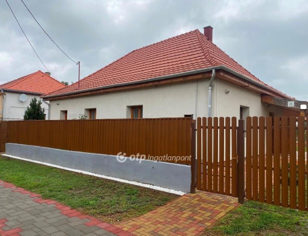 Elad� 193 nm-es h�z Egyek