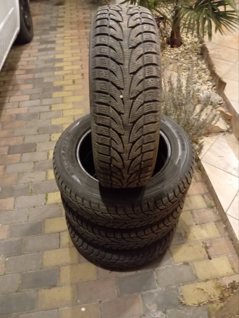 Elad 195/65 R16C Sailun ICE Blazer Wst1 tli gumi 