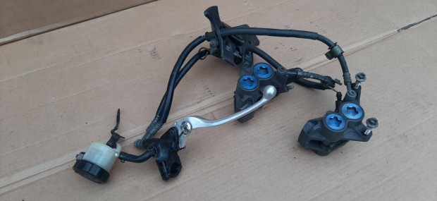 Eladó 1999-2002 Yamaha R6 Első fékrendszer