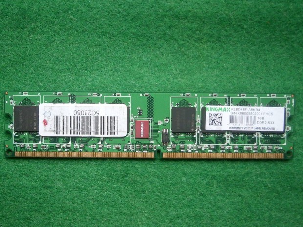 Elad 1GB-os Kingmax DDR2 533MHZ-s PC2 RAM